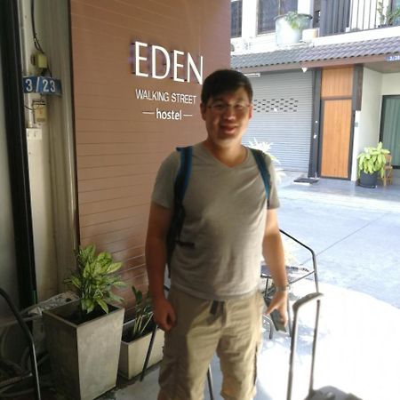 Eden Walking Street Hostel Чіангмай Екстер'єр фото