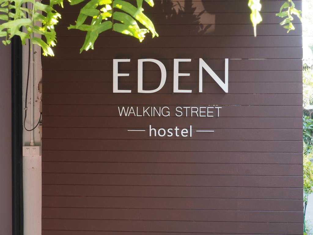 Eden Walking Street Hostel Чіангмай Екстер'єр фото