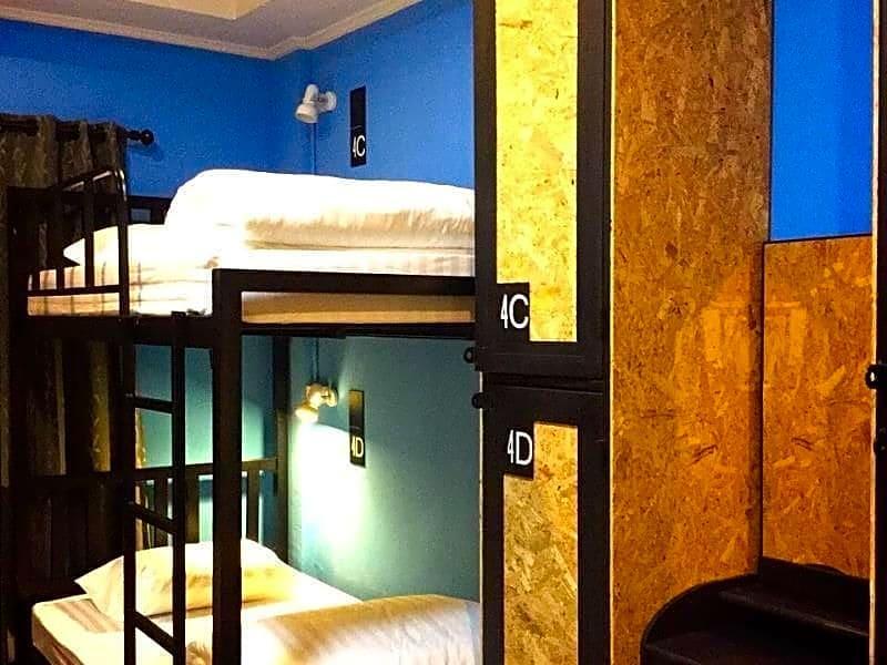 Eden Walking Street Hostel Чіангмай Екстер'єр фото